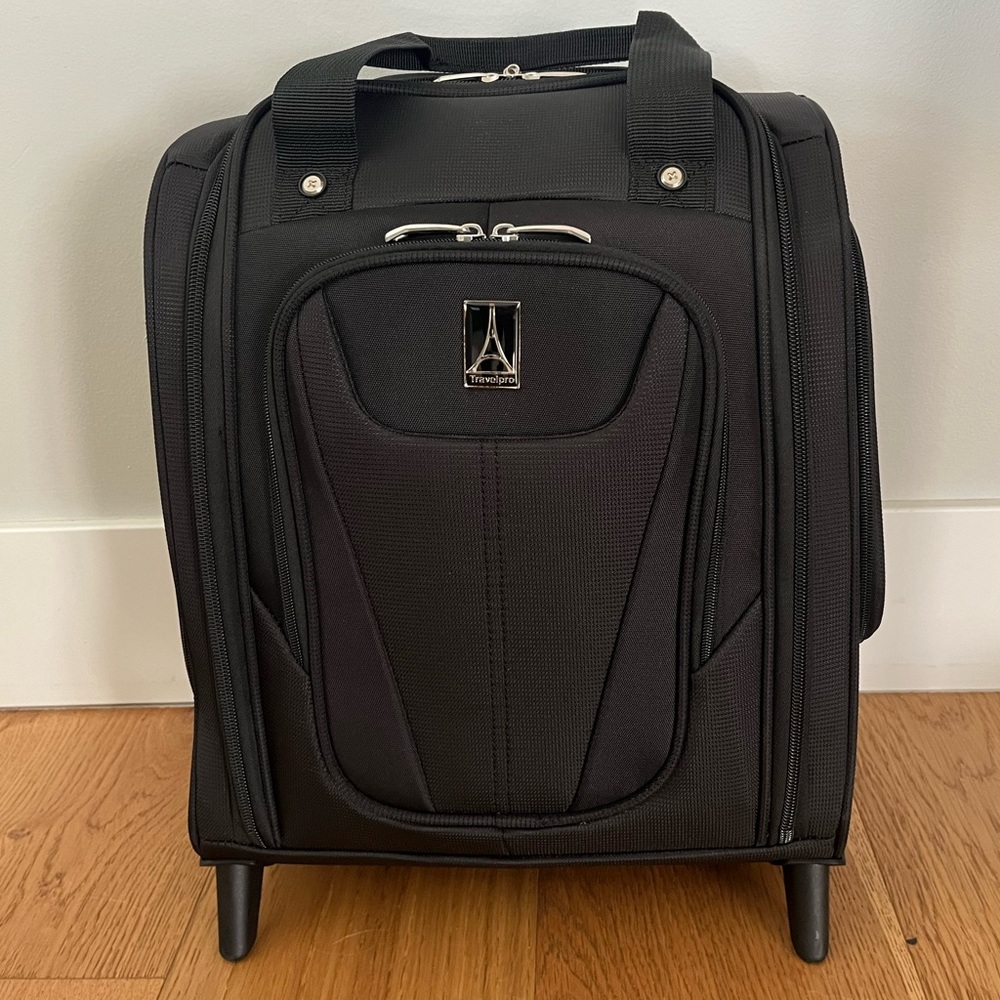 Travelpro Maxlite 5 Softside Lightweight Rolling Compact Carry-On